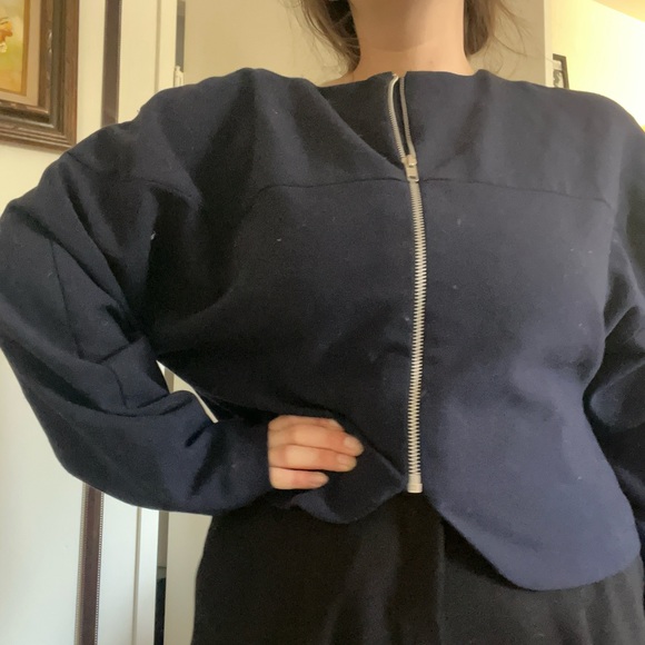 *READ DESCRIPTION: Navy Blue Jacket - Picture 7 of 8